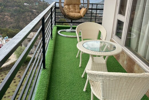 Apartment in Barog