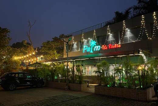 HOTEL PALM CLUB INN
