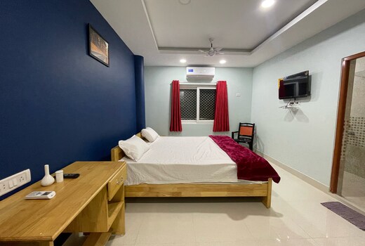 Mathuraa Homes | AC & Wifi