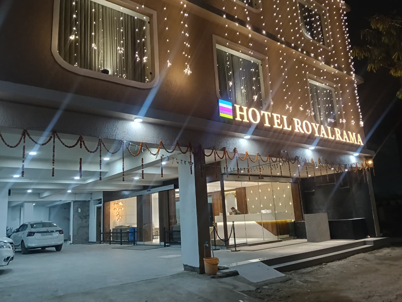 HOTEL ROYAL RAMA