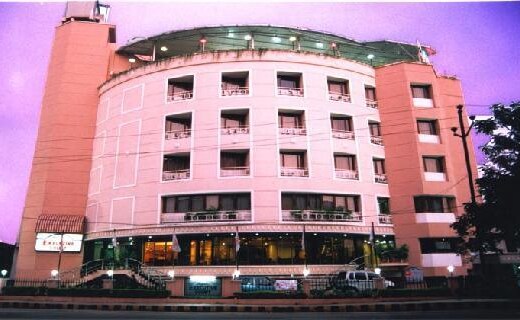 Daspalla Executive Court