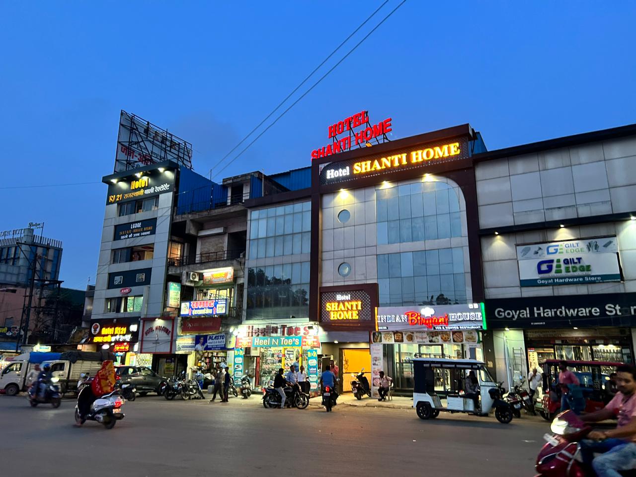 Hotel Shanti Home