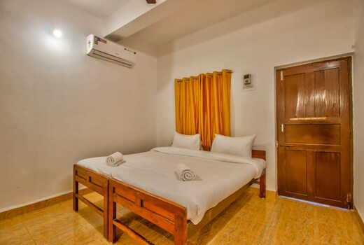 Antonio's Studio Room Candolim