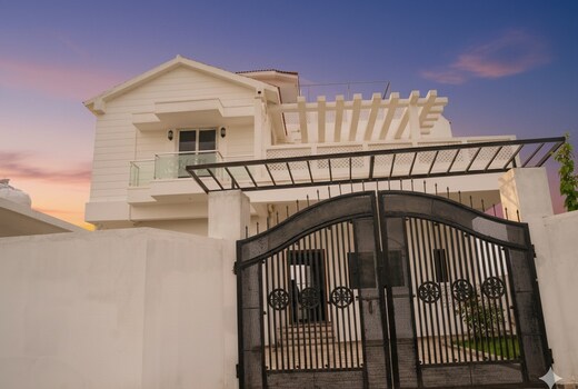 White House