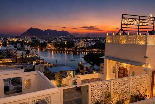 Amoraya - A Lake View Heritage Haveli (Old City Udaipur)