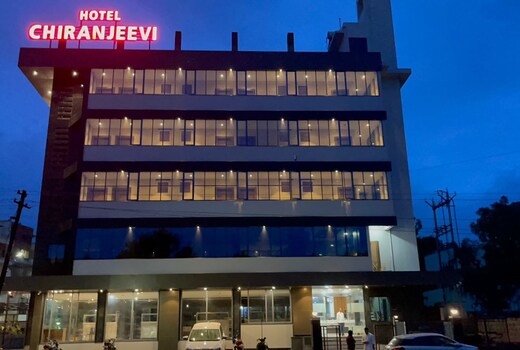 HOTEL CHIRANJEEVI