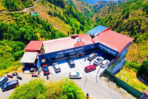 The green acres hotel & restaurant