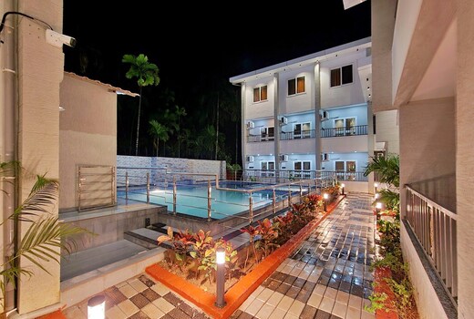 Grand Shivneri Resort