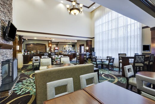 Staybridge Suites LANSING-OKEMOS, an IHG hotel