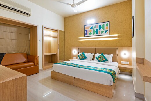 Treebo Premium Nestlay Rooms Nungambakkam