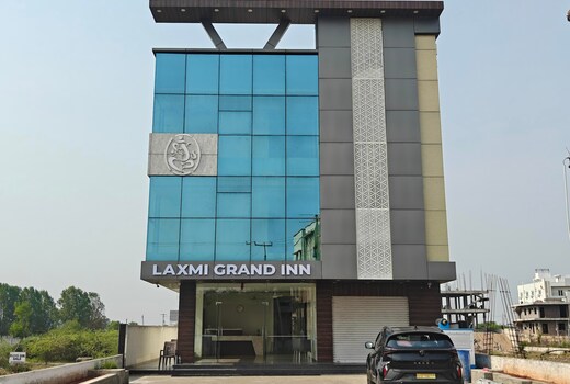 Laxmi Grand Inn