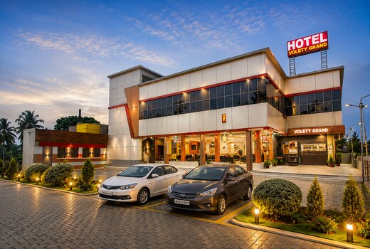 HOTEL VOLETY GRAND
