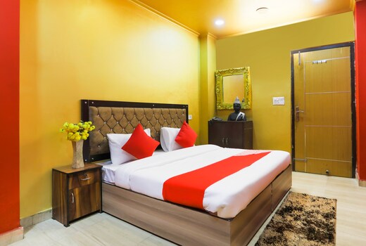 Hotel O Sunshine IIN