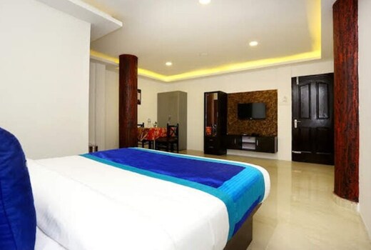 Emza Residency