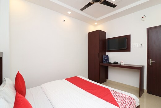 Hotel Gayatri Residency