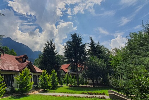 Souls Abode | Elegant Homestay near Dal Lake