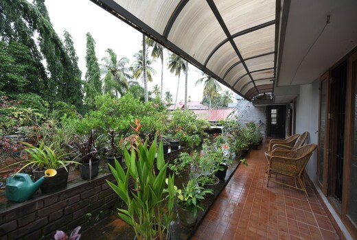 Dans Villa