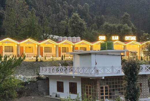 Shri Ram Cottages