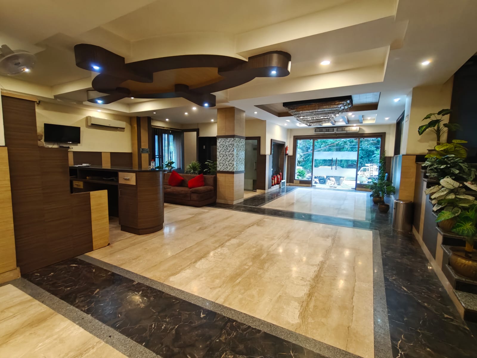 Aashirwad Hotel and Resort