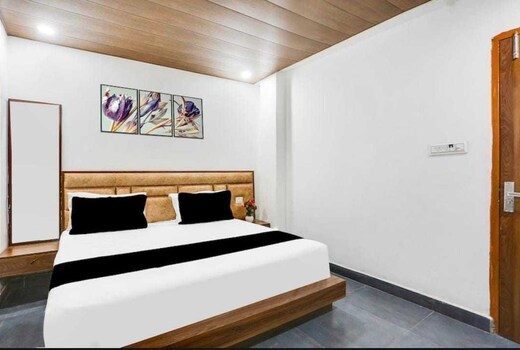 Hotel O Amora Inn