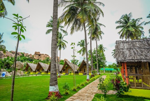 Tamarind Tree Way Side Amenities Hampi