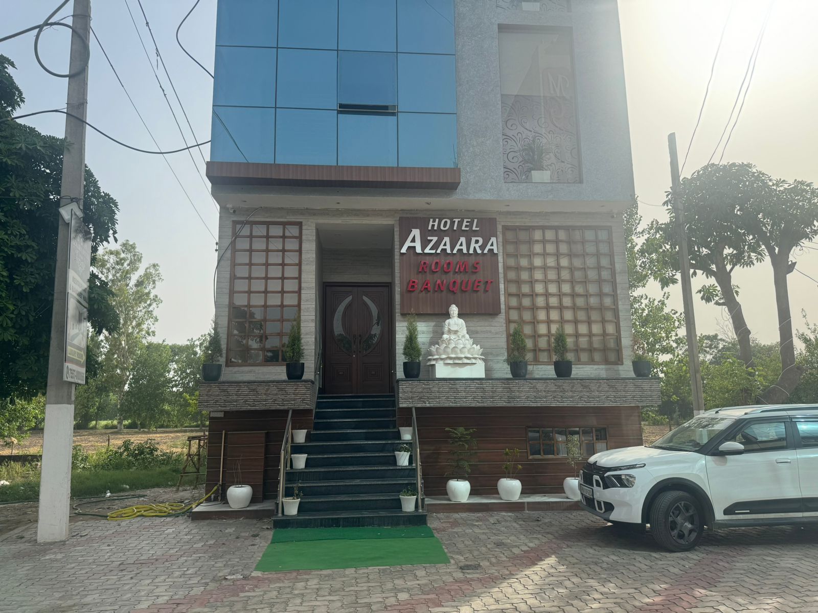 Hotel Azaara