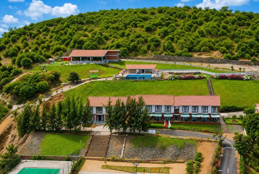 Gaurav Lords Resort