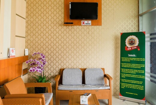 Hotel O Mandiri Guest House Syariah