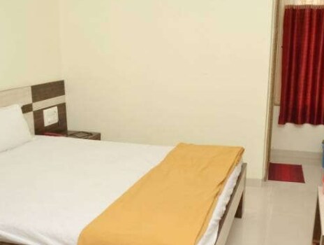 Hotel Shiv Sai Palace Lodging
