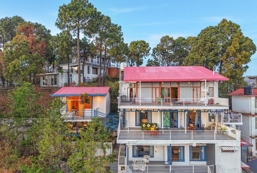 Alaya Stays Cloudcatcher 4 BHK Villa With Outdoor Seating & Valley View