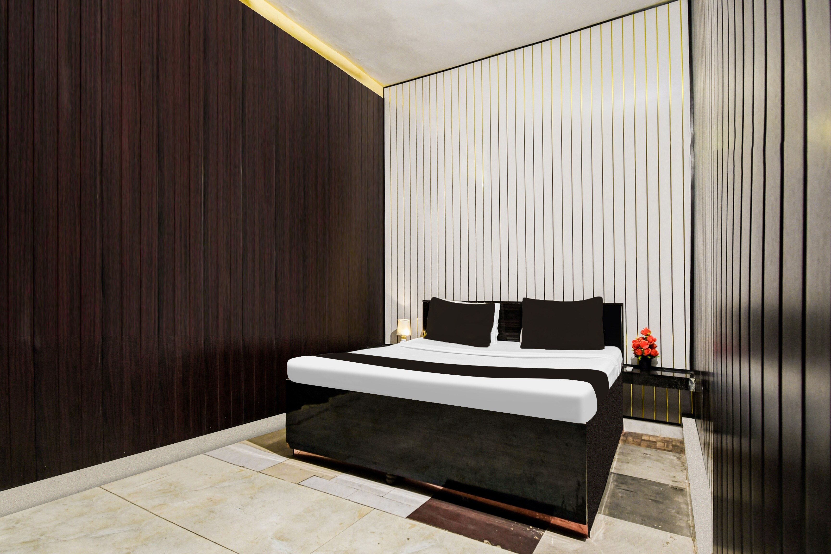 Super Hotel Supreet Inn