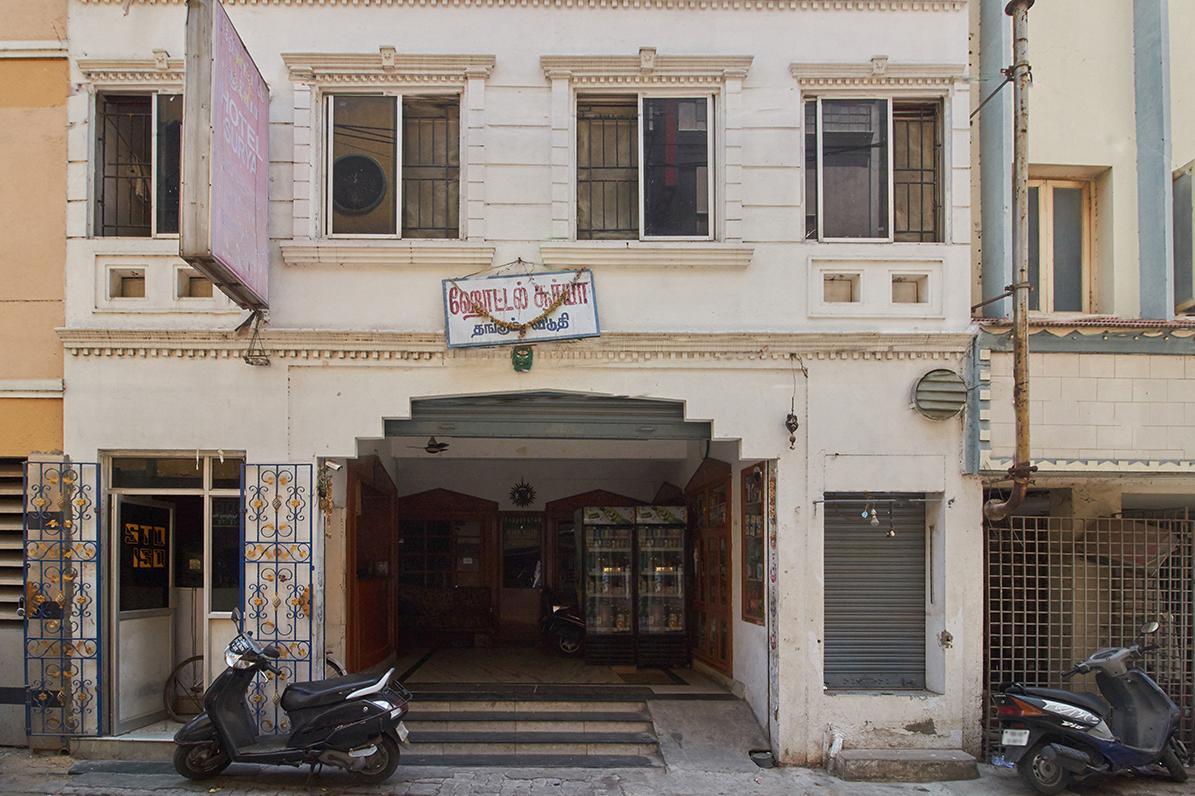 Hotel Surya (Walkable distance from Central Railway Station)