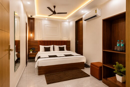 SG Royal Portico
