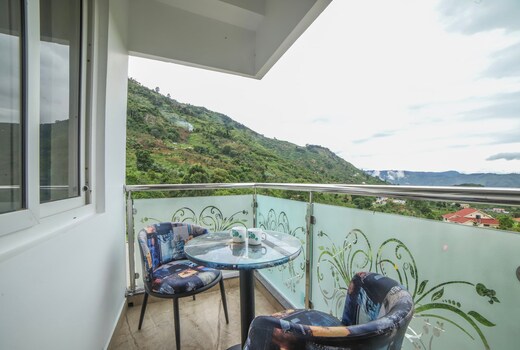 AVJ Nest Luxury 2 BR Villa