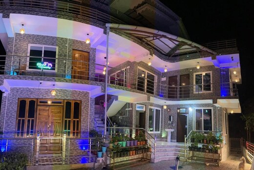 Trowas Homestay