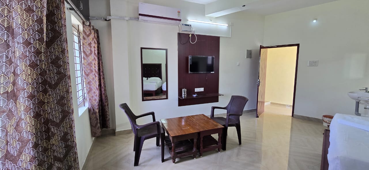 Hotel AMR Residency