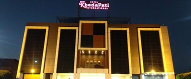 Hotel Shri Khedapati International