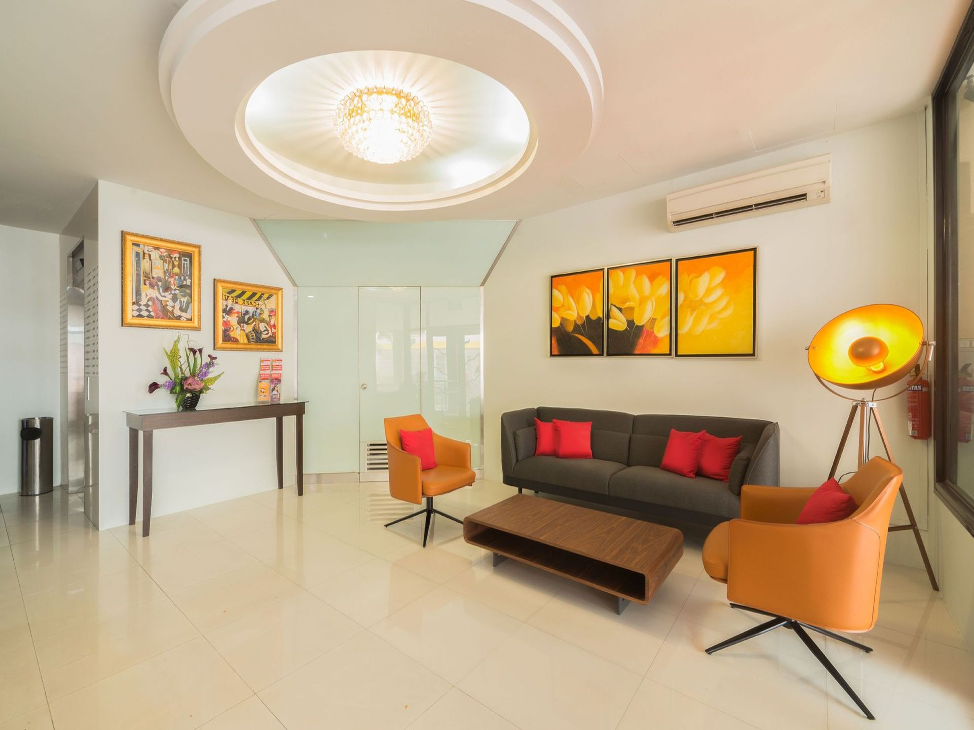 Regin Hotel