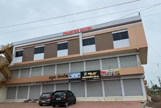 Hotel Pramukh
