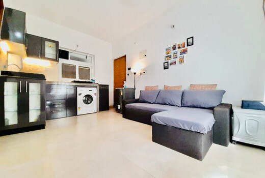 Casa Vyka 1BHK Studio Near Uddo Beach A C