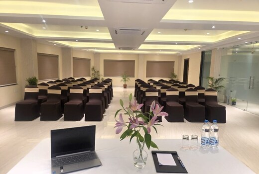 HOTEL ANANYA GRAND SHALIMAR