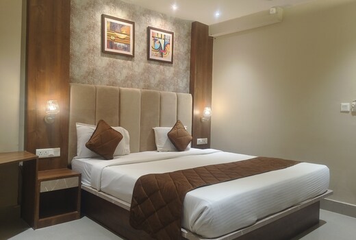 TWO HEARTS HOME STAY