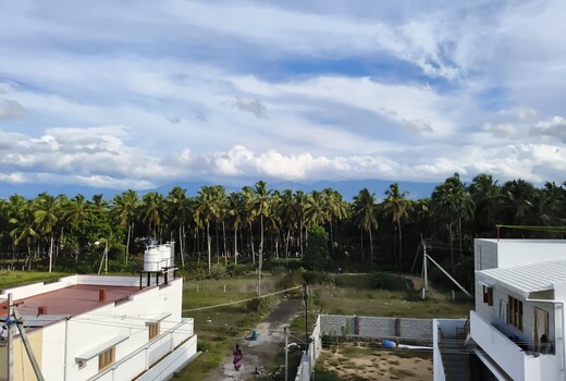 Yukthas homestay Pollachi