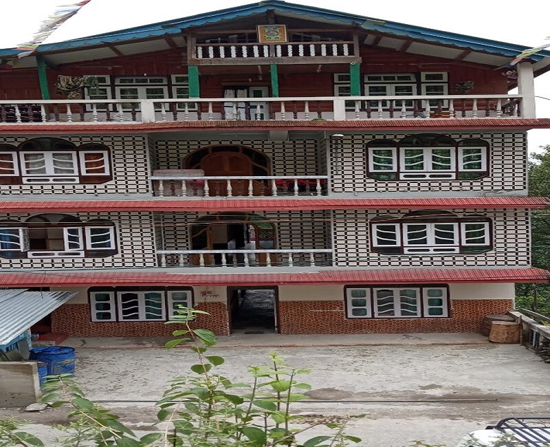 Monomita Inn Lachung