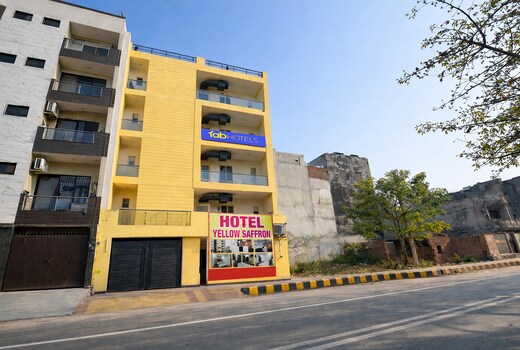 Via PP Residency by Yellow Saffron