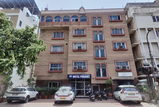 Hotel Purohit Sindhi Camp