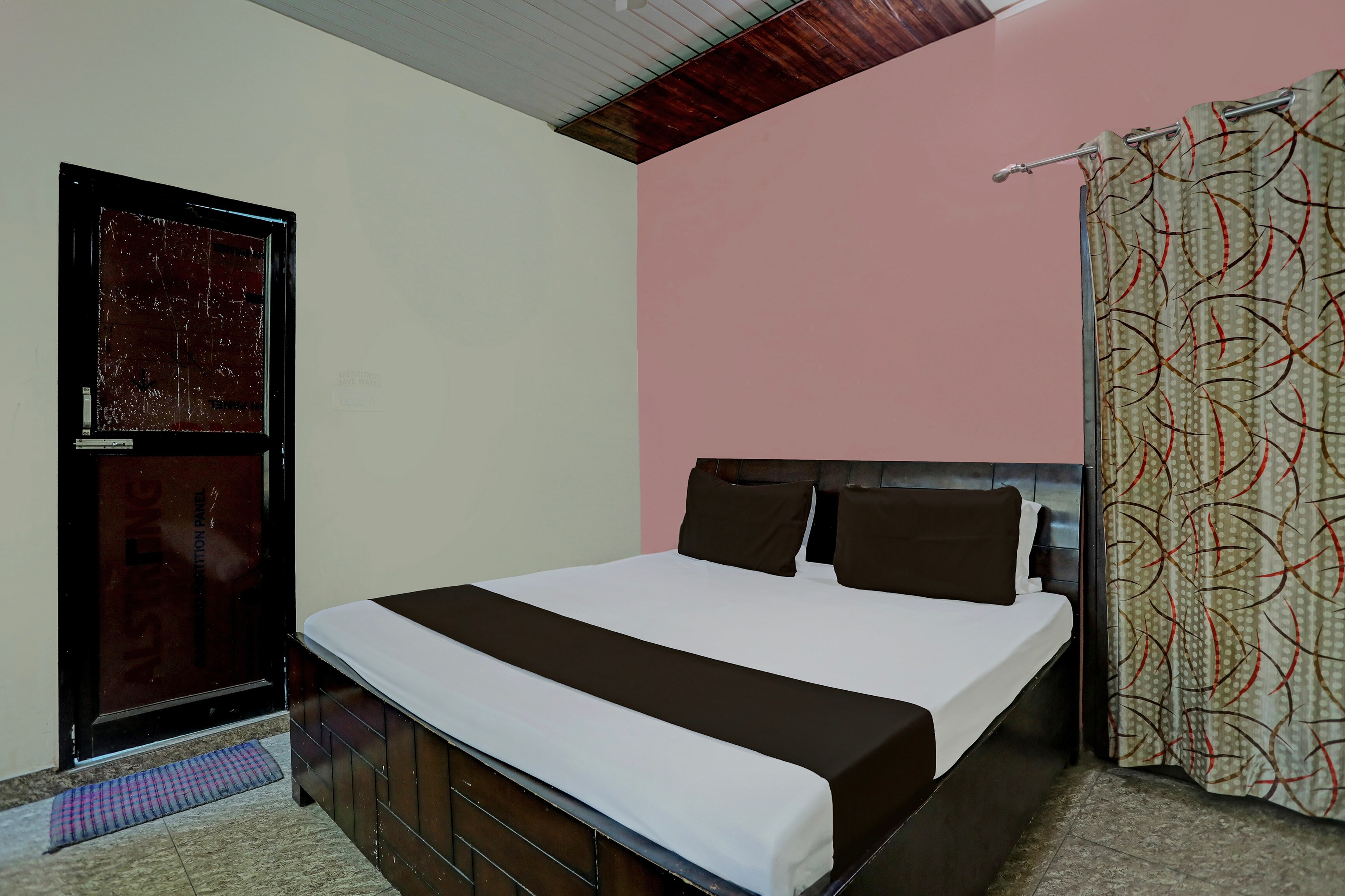 Hotel O Shiv Guest House
