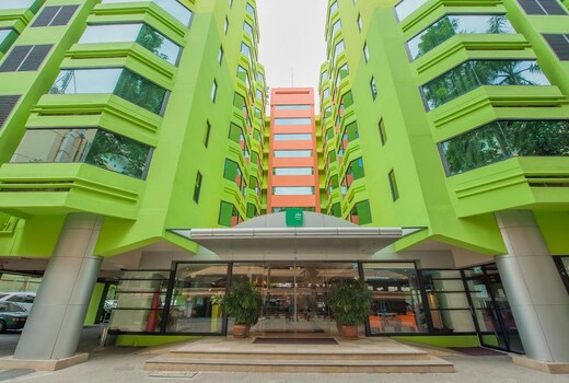 The Seasons Bangkok Huamark