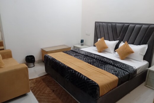 Swayambhu Hotel