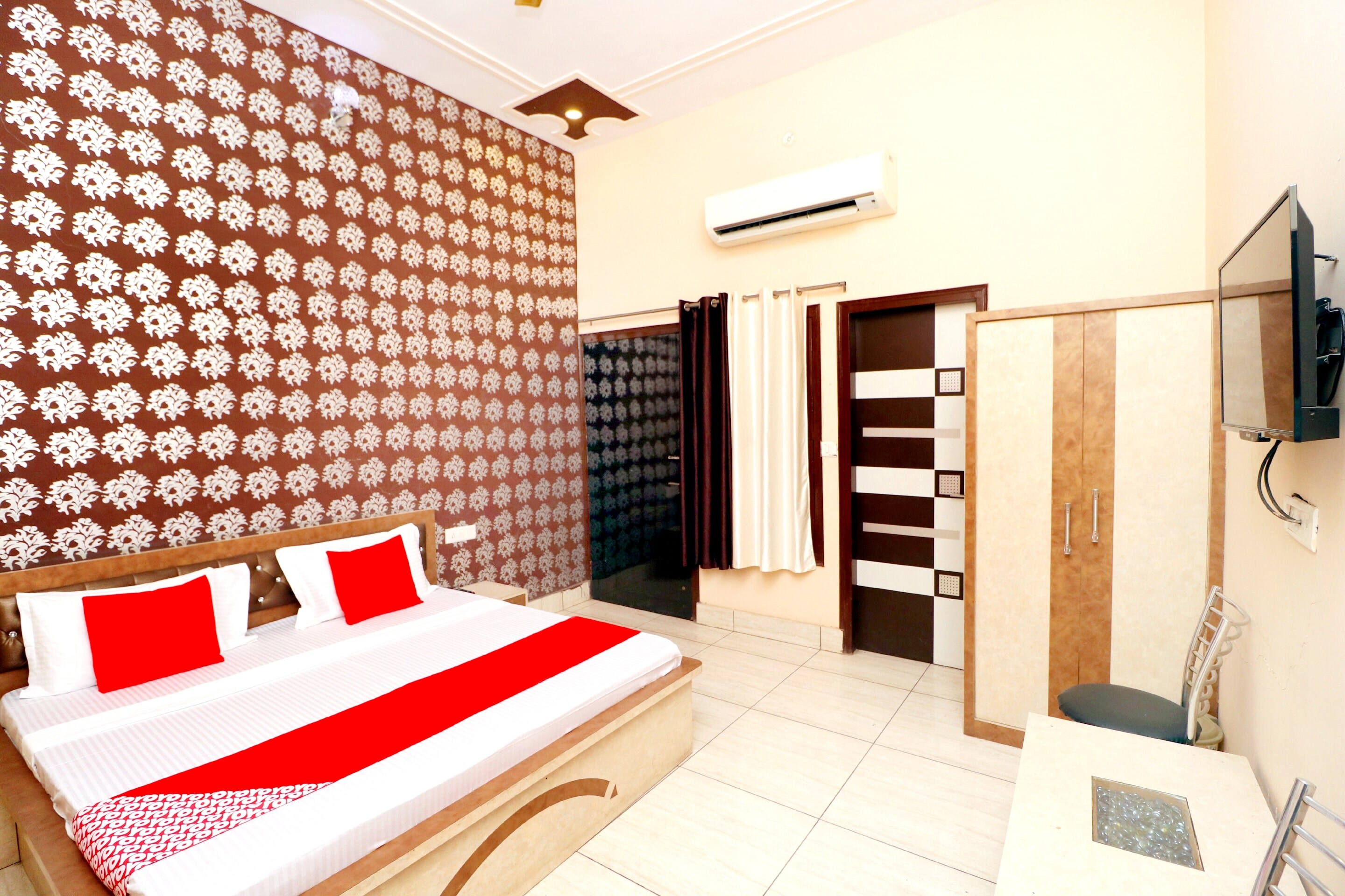Hotel O Pushp Vatika